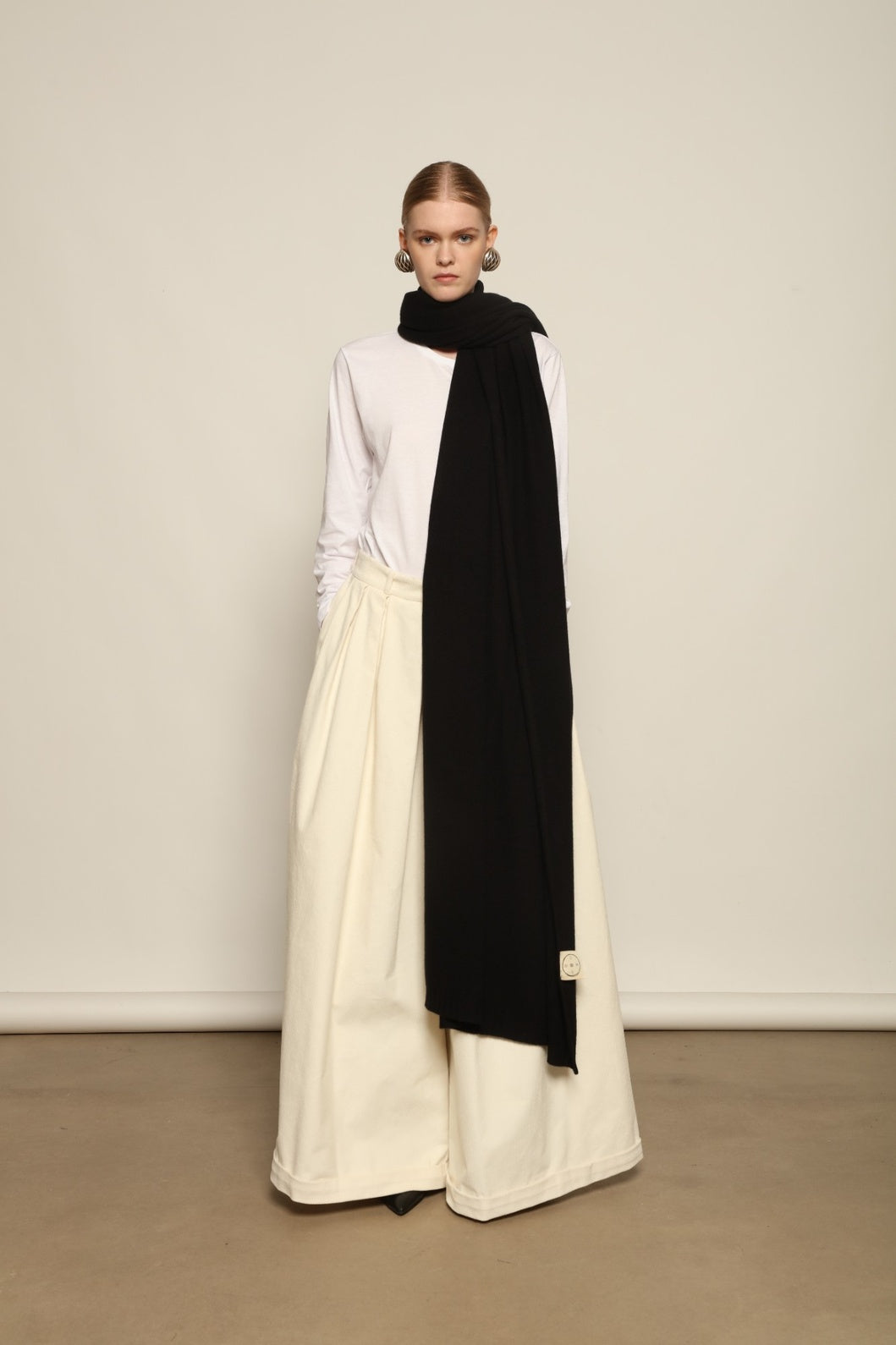 Black Leni Scarf
